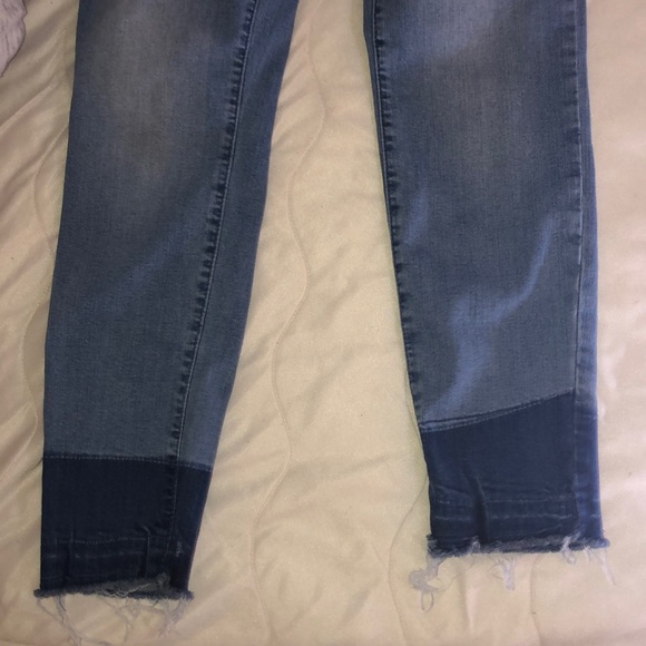 Contrast Ankle Jeans - Picture 2 of 2